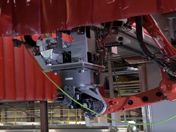 智能焊接機(jī)器人的優(yōu)點(diǎn)是什么? 焊接機(jī)器人