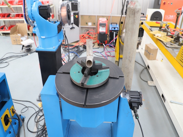 龍門焊接機器人是單驅還是雙驅 龍門焊接機器人