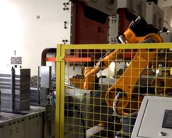 負載150KG沖壓機器人 負載150KG沖壓機器人