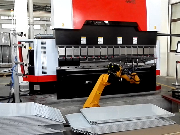 折彎?rùn)C(jī)器人培訓(xùn)內(nèi)容及要求是什么? 折彎?rùn)C(jī)器人培訓(xùn)內(nèi)容及要求是什么?