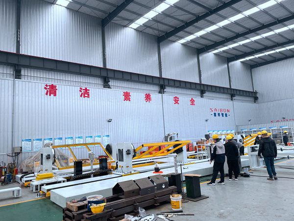 焊接變位機圖片展示 回轉焊接變位機的結構和發展趨勢