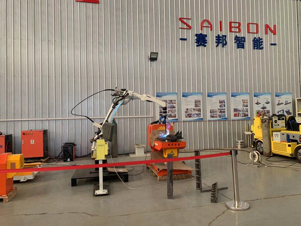 自動焊接設備廠家圖片 鋼材環縫自動焊接設備的特點