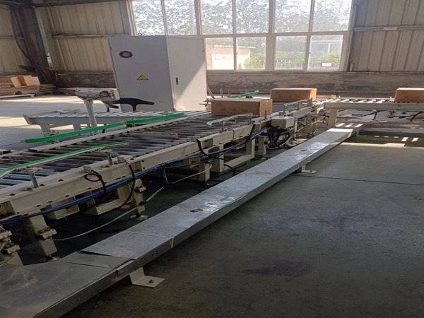 碼垛機器人生產線的核心技術 青島賽邦的碼垛機器人工作展示