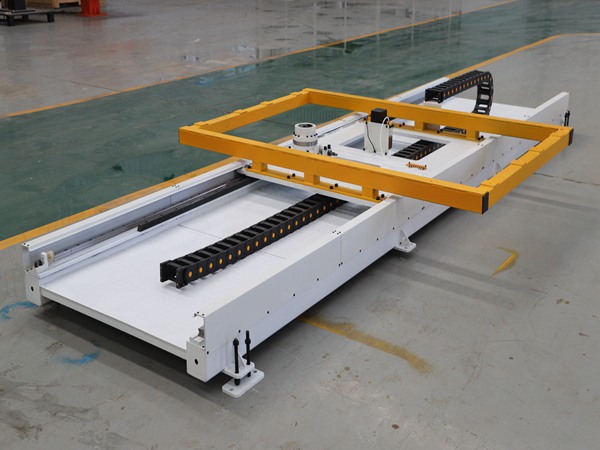 焊接變位機(jī)按結(jié)構(gòu)形式分哪幾類 青島賽邦生產(chǎn)的焊接變位機(jī)圖片