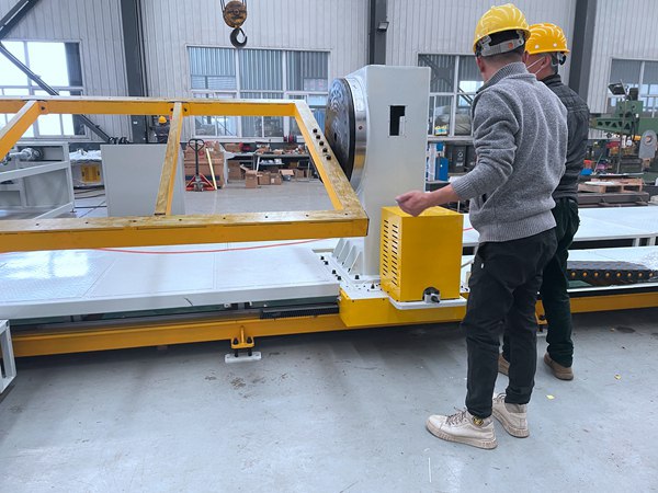 焊接變位機翻轉機構的作用 焊接變位機圖片展示