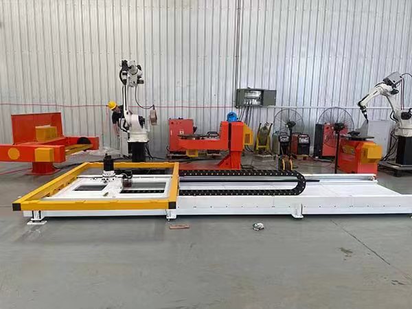 四六軸焊接機(jī)器人圖片展示 工業(yè)四六軸焊接機(jī)器人廠家