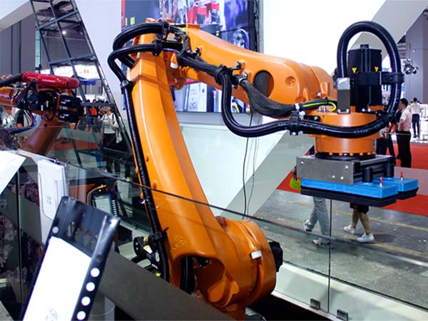 六軸焊接機器人可以用來做什么？可以用于哪些焊接工作？