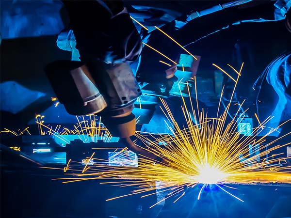 什么工件可以使用全自動焊接機器人? 什么工件可以使用全自動焊接機器人?