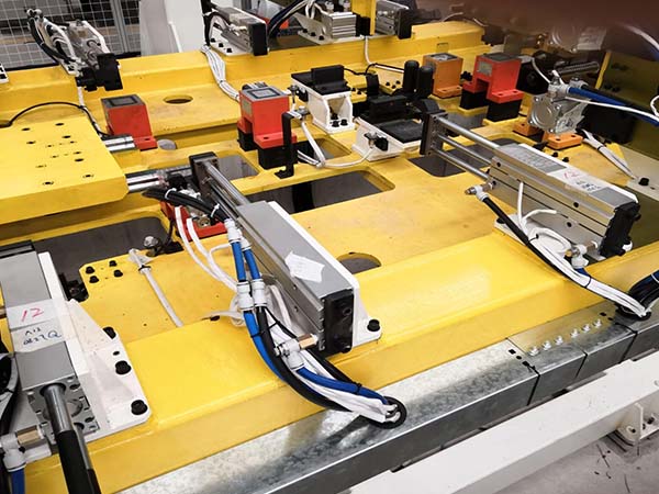 自動化焊機調試 自動化焊機調試