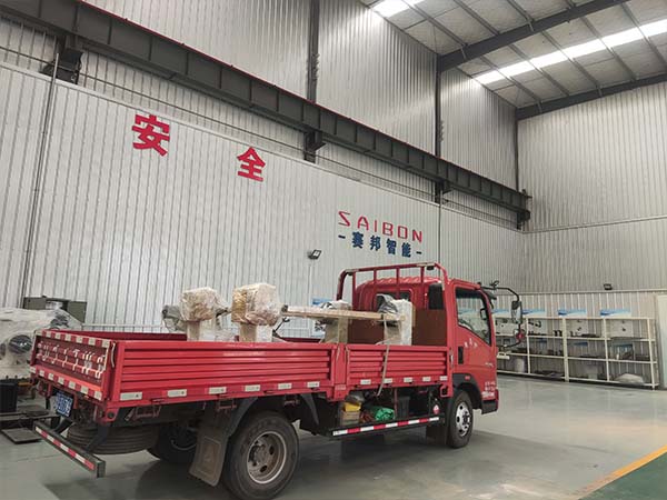 首尾框架焊接變位機發貨 首尾框架焊接變位機發貨