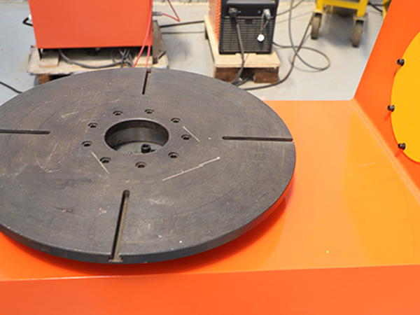 焊接變位機(jī)的負(fù)載能力 焊接變位機(jī)的負(fù)載能力