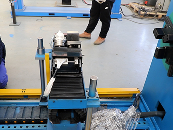 工業焊接機器人翻轉機 工業焊接機器人翻轉機