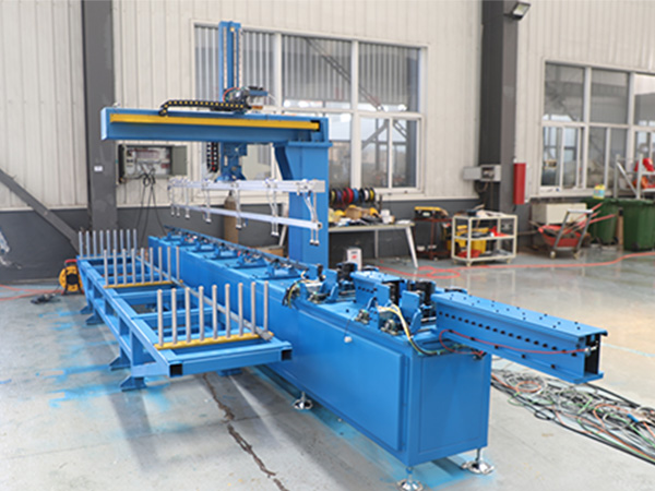 焊接機器人生產線在汽車制造行業的作用 焊接機器人生產線在汽車制造行業的作用