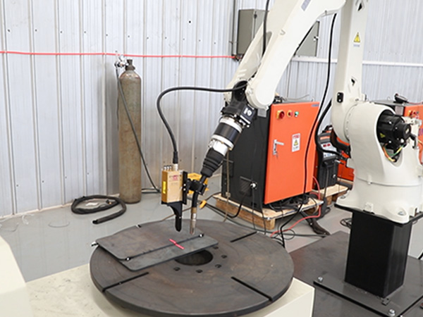 激光焊接機(jī)器人廠家的定制流程