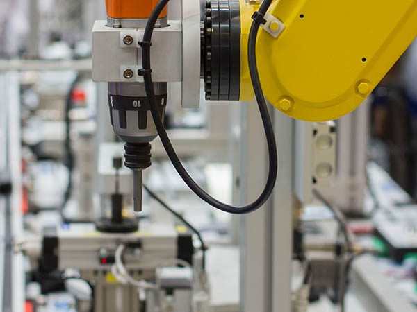 工業(yè)焊接機器人的應(yīng)用有哪些 工業(yè)焊接機器人的應(yīng)用有哪些